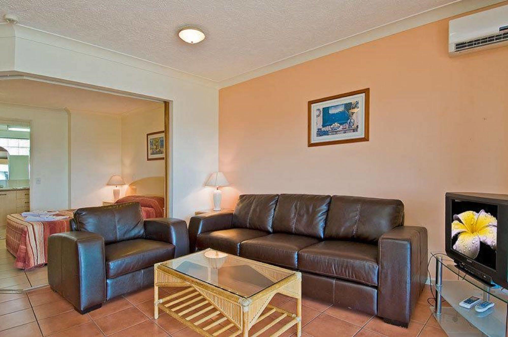 Rays Resort Southport Exteriör bild